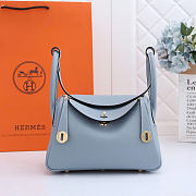 Hermès Lindy bag 26cm Clémence leather color blue - gold hardware - 1