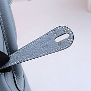 Hermès Lindy bag 26cm Clémence leather color blue - gold hardware - 3