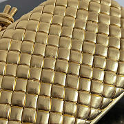 Bottega Veneta Knot Padded Metallic Leather Clutch Bag size 20.5cm - 3