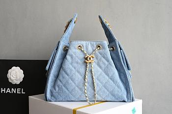 Chanel hobo 25bag denim color size 30x26x14cm