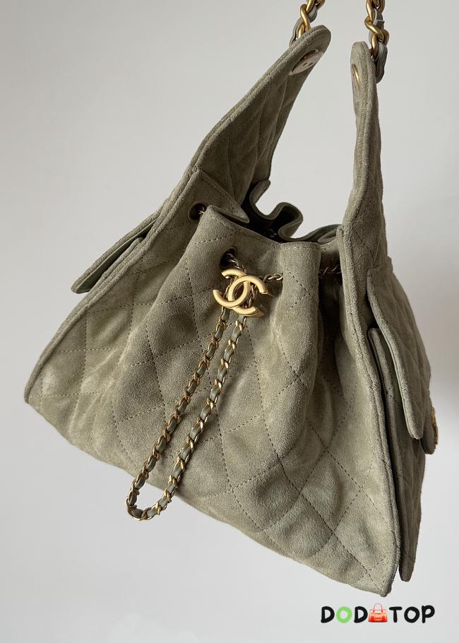 Chanel hobo suede bag size 30x26x14cm - 1