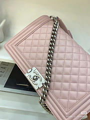 Chanel Boybag pink Silver Hardware Lambskin Leather Size 25 cm - 3