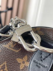 Louis Vuitton M12243 Speedy Soft 30 Crafty bag size 30 x 21 x 17 cm  - 4