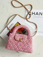Chanel Kelly Bag Pink Tweed Aged Gold Hardware size 19cm x 13cm x 7cm - 4