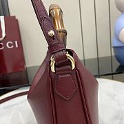 Gucci Diana Medium Shoulder Bag red size  30x 23x 6.5 cm - 6