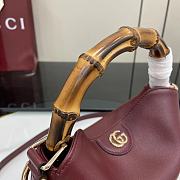 Gucci Diana Medium Shoulder Bag red size  30x 23x 6.5 cm - 2