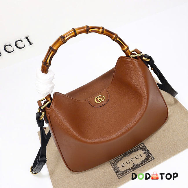 Gucci Diana Medium Shoulder Bag brown size 30x 23x 6.5 cm - 1