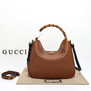 Gucci Diana Medium Shoulder Bag brown size 30x 23x 6.5 cm - 5