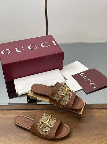Gucci Mules brown 