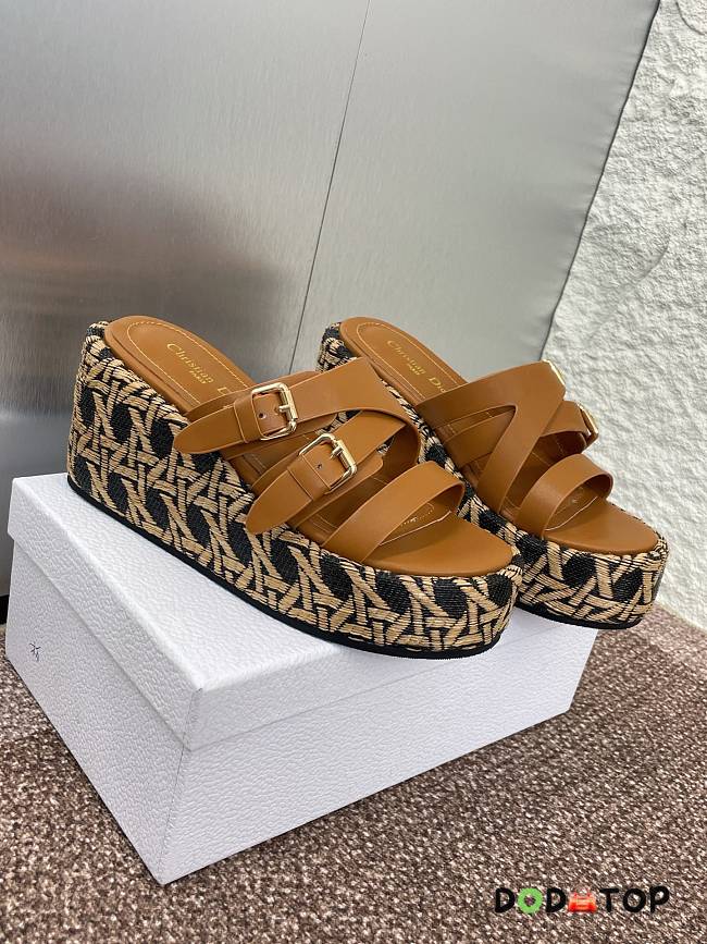 Dior Slides women brown calfskin - 1