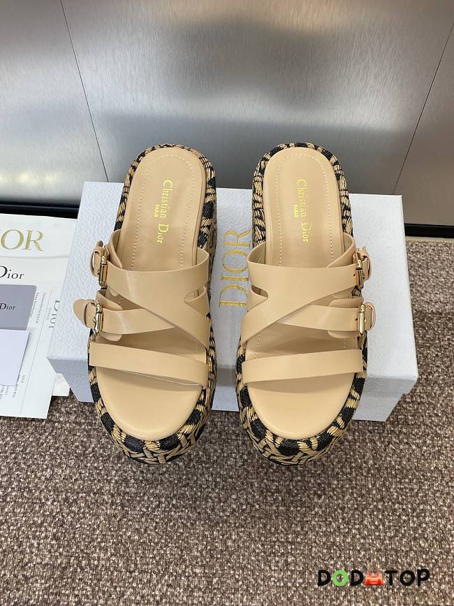 Dior Slides women beige calfskin - 1