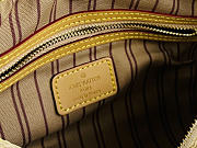 Louis Vuitton Keepall Bandoulière 25 bag size 25 x 15 x 11 cm  - 2