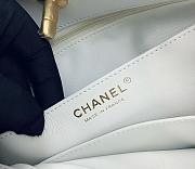 Chanel hobo white bag size 26x25x7.5cm - 5