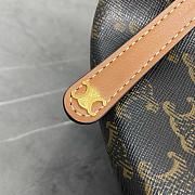Celine Triomphe brown bag size 22x15x5cm - 4