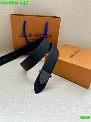 Louis Vuitton Belt 3.5 cm black - 3