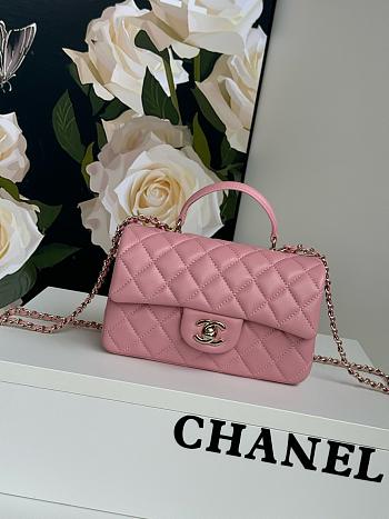 Chanel top handle pink size 21cm