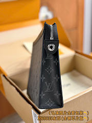 Louis vuitton pochette M69535 size 27 x 21 x 6 cm - 5