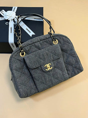Chanel Vintage denim black bag size 21x33x15cm