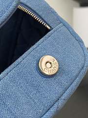 Chanel Vintage denim bag size 17.5x6.5x15.5cm - 3
