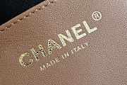 Chanel 24K beige bag size 24x19x9cm - 2