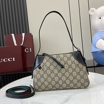 Gucci GG Emblem Tote Bag Black Size 24.5x16x5cm