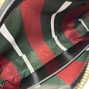 Gucci GG Emblem Tote Bag Black Size 24.5x16x5cm - 3