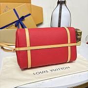Louis Vuitton Nicolas Ghesquière red bag size 40x20x25cm - 5