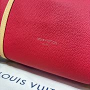 Louis Vuitton Nicolas Ghesquière red bag size 40x20x25cm - 2