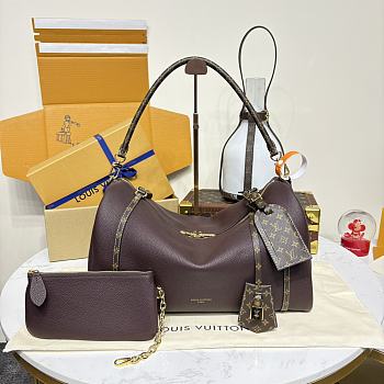Louis Vuitton Nicolas Ghesquière bag size 40x20x25cm
