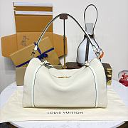 Louis Vuitton Nicolas Ghesquière bag white size 40x20x25cm - 6