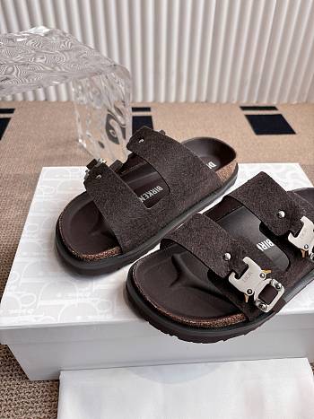 Dior women sandals brown