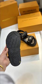Louis Vuitton sandals black 01 - 6