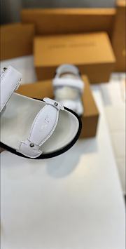 Louis Vuitton sandals white 02 - 3