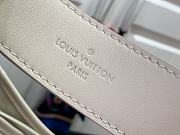 Louis Vuitton CarryAll MM bag size 39 x 30 x 15cm - 3