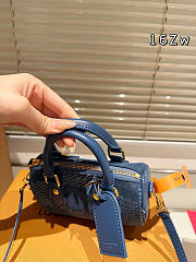 Louis Vuitton Speedy Handbag Blue Size 18x12x10CM - 5