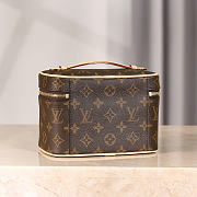 Louis Vuitton nice Monogram Canvas mini bag size 20 x 13.5 x 12 cm - 3