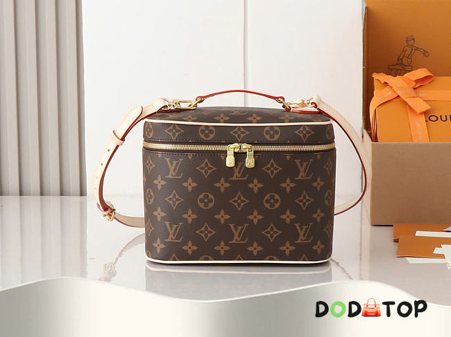 Louis Vuitton nice Monogram Canvas M42265  bag size 24x14x17 cm - 1