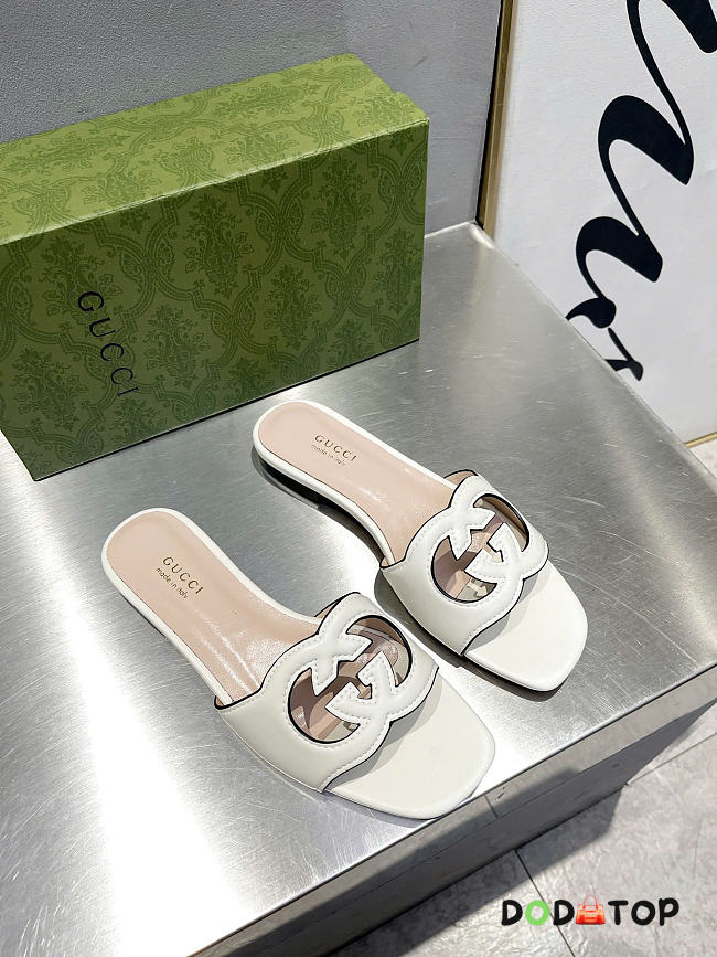 Gucci white sandals - 1
