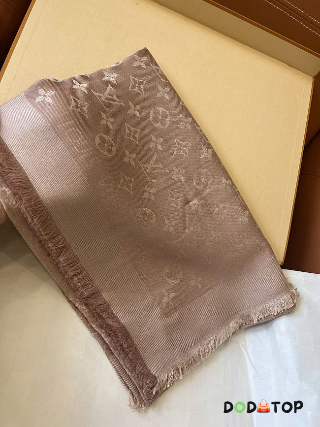 LV Scarf 142X142cm pink - 1