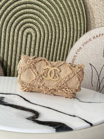 chanel Vintage bag size 27cm