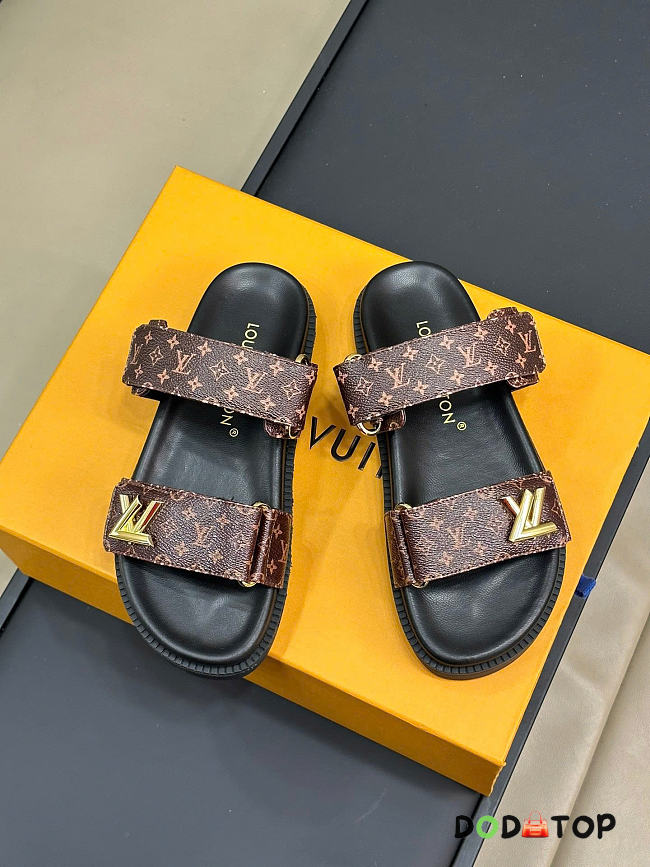Louis Vuitton Unisex Brown Sandals 01 - 1