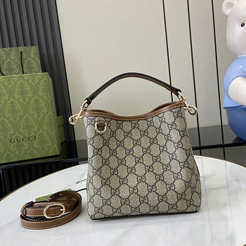 Gucci GG Emblem Mini Shoulder Bag Brown Size 20.5x18x11.5cm