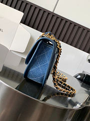 Chanel 24s denim bag size 23.5x16.5x5.5 cm - 5
