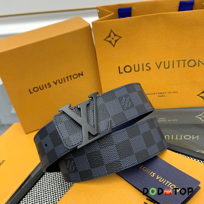 Louis Vuitton Belt 4 cm M9210 Initiales Damoflage - 1