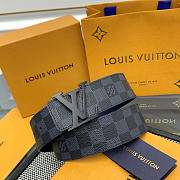 Louis Vuitton Belt 4 cm M9210 Initiales Damoflage - 1