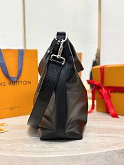 Louis Vuitton M13986 Vagabond Hobo black bag size 38 x 35 x 12 cm - 2