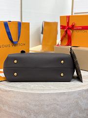 Louis Vuitton Low Key Cabas MM bag size 47x30x14 cm - 3