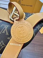 Louis Vuitton Bumbag brown size 30x15x8 cm - 6