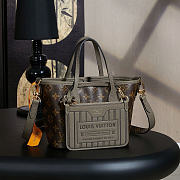 Louis Vuitton M12109 Neverfull Bandoulière Inside Out BB size 24x19x9cm - 4