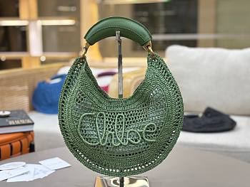 Chole Summer Banana hobo bag in raffia green size 36x21.5x2cm